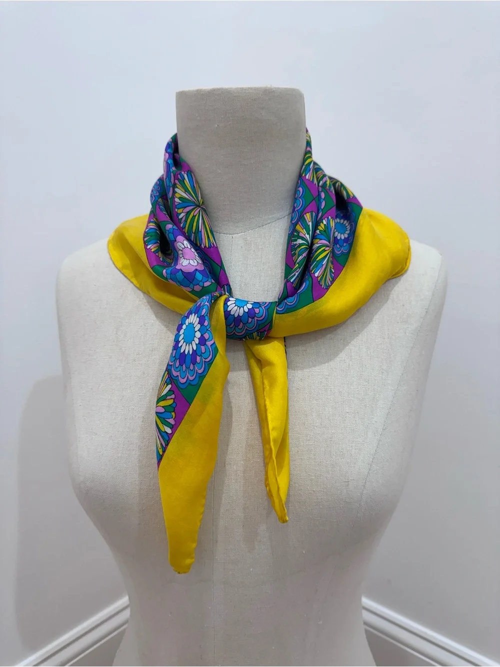 Schiaparelli Bright Yellow Purple Mod Silk Scarf 23” x 23” retro vintage